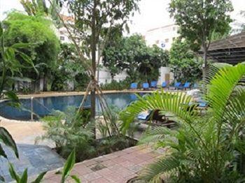 Holiday Hotel Phnompenh Exteriér fotografie
